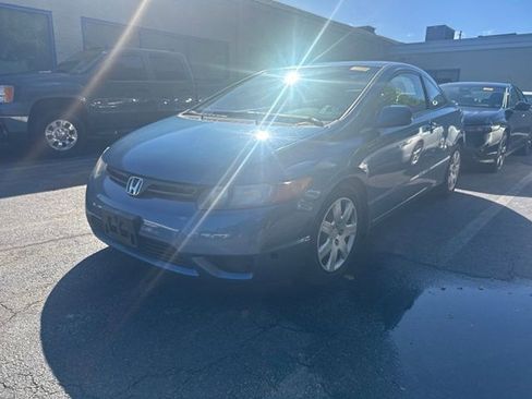 Used 2008 Honda Civic LX image 3