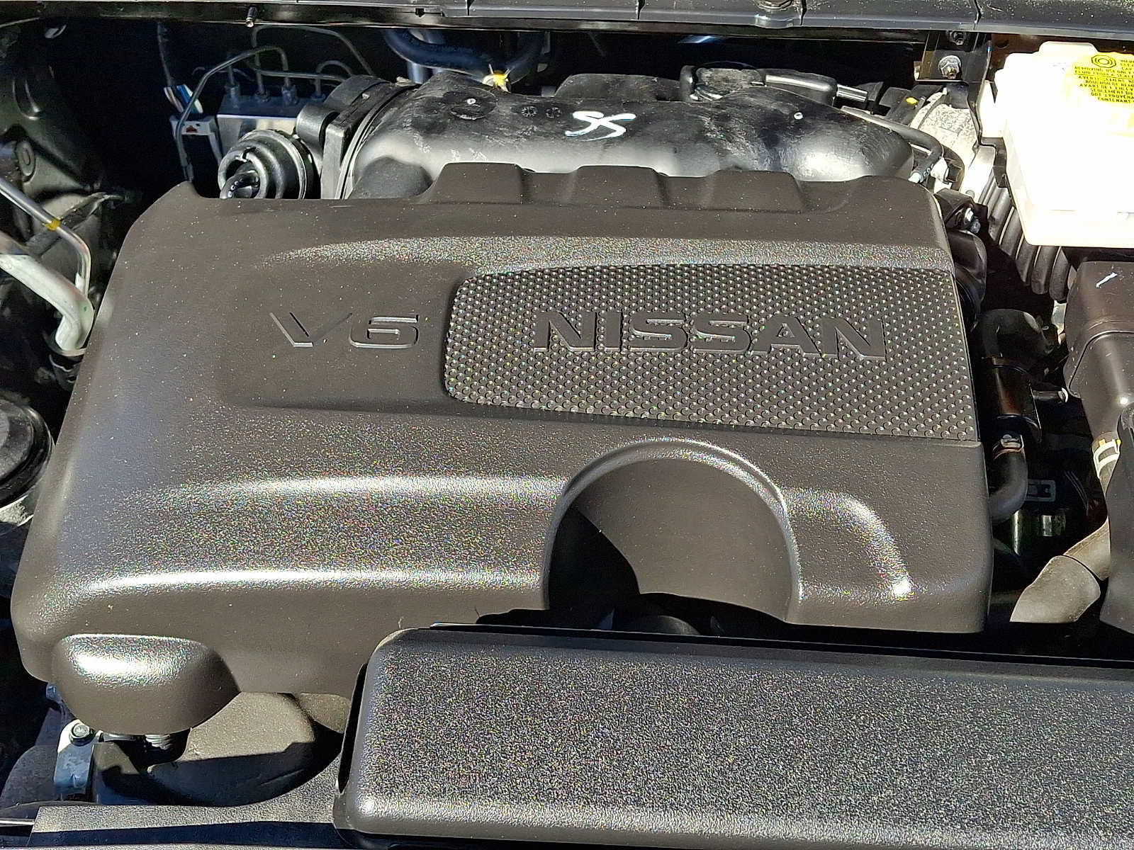 Used 2024 Nissan Pathfinder Platinum w/ Cargo Package AWD/4WD image 32
