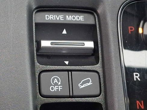 Used 2025 Honda CR-V EX-L image 46