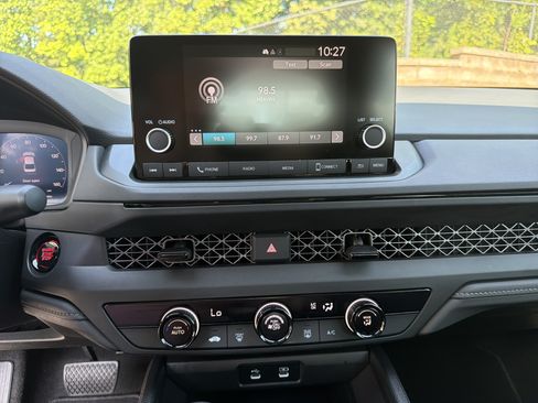 Used 2023 Honda Accord LX image 27