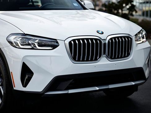 Used 2023 BMW X3 sDrive30i w/ Convenience Package image 2