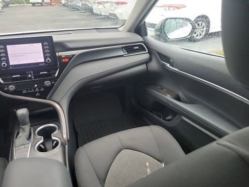Used 2024 Toyota Camry LE w/ Convenience Package FWD image 16