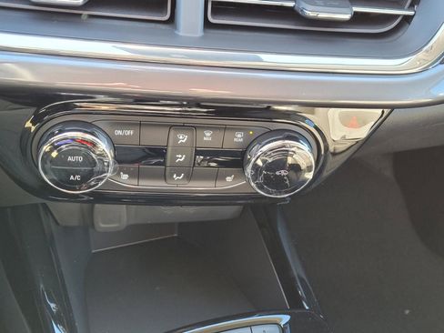 New 2026 Chevrolet Trax ACTIV w/ Driver Confidence Package image 19