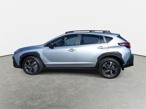 Certified 2025 Subaru Crosstrek 2.0i Premium image 8