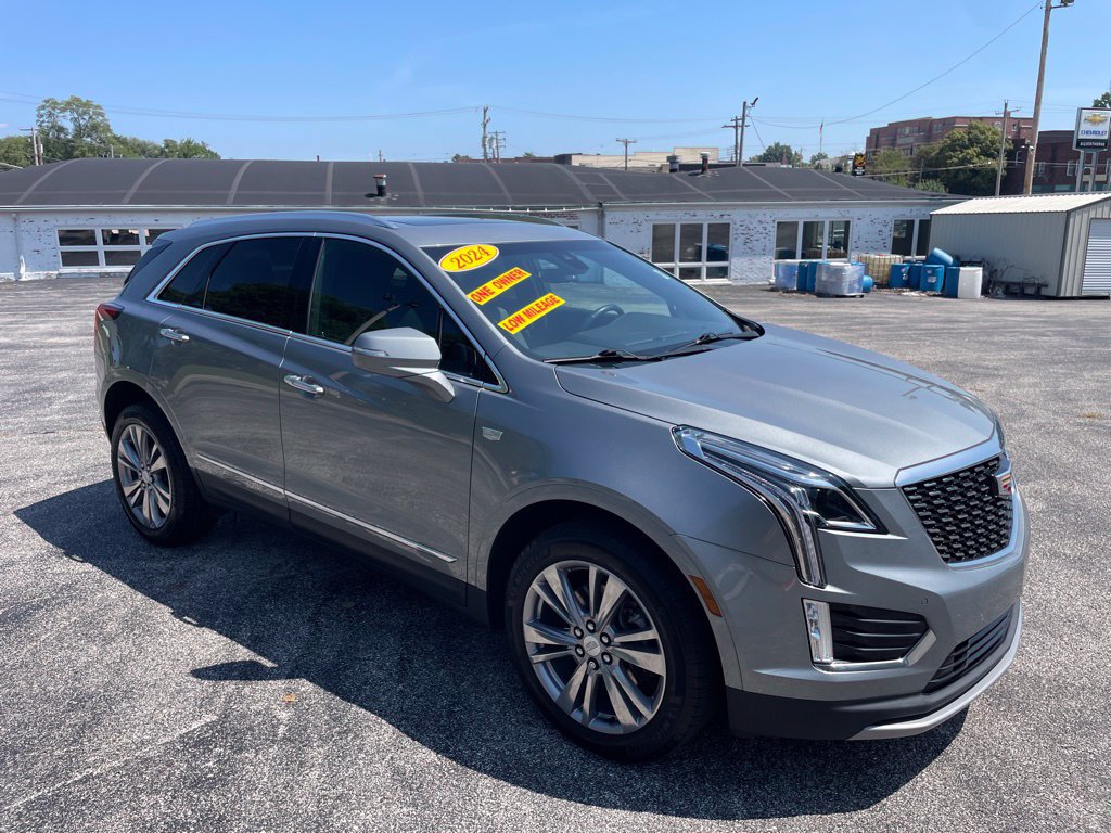 Used 2024 Cadillac XT5 Premium Luxury AWD/4WD image 3