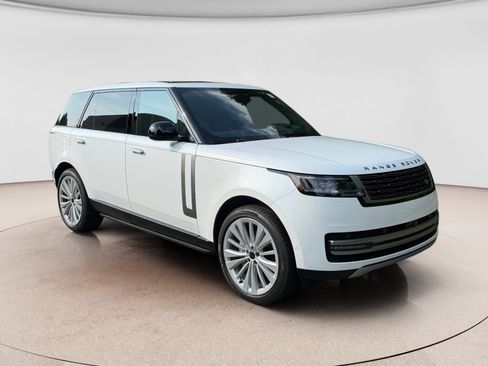 New 2026 Land Rover Range Rover Long Wheelbase SE AWD/4WD image 7