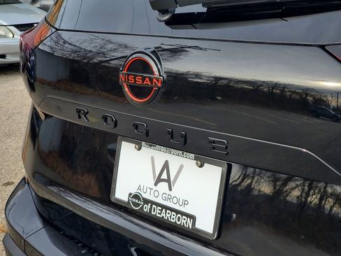 New 2026 Nissan Rogue SV image 6