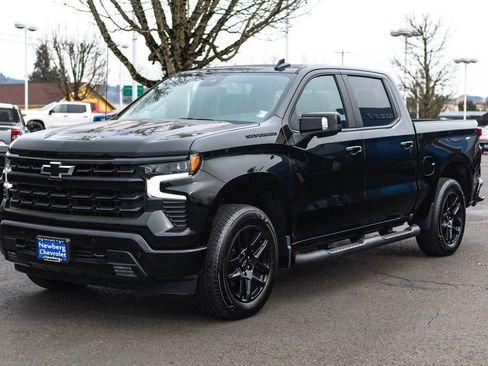 New 2026 Chevrolet Silverado 1500 RST w/ Dark Appearance Package image 4
