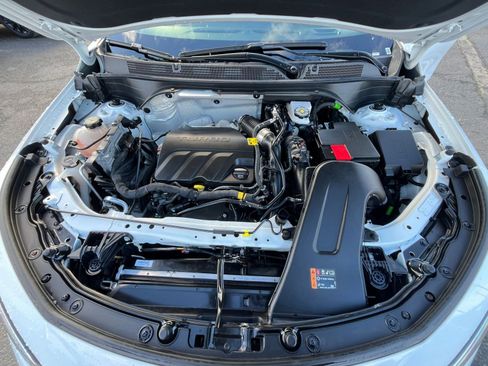 Used 2025 Buick Envista Sport Touring image 30