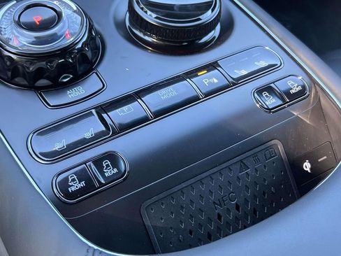 New 2026 Genesis G90 3.5T Prestige AWD/4WD image 17