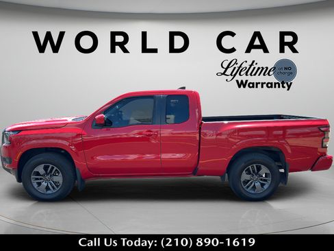 Used 2025 Nissan Frontier SV RWD image 6