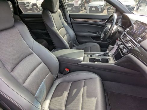 Used 2021 Honda Accord Sport image 18