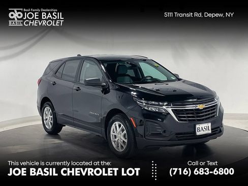 Used 2024 Chevrolet Equinox LS FWD image 1