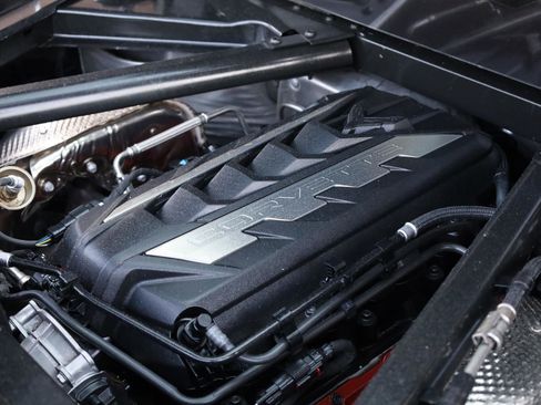 Used 2021 Chevrolet Corvette Stingray Coupe w/ 1LT RWD image 14