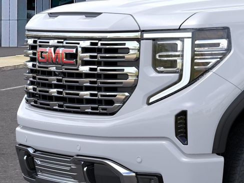 New 2026 GMC Sierra 1500 Denali AWD/4WD image 13