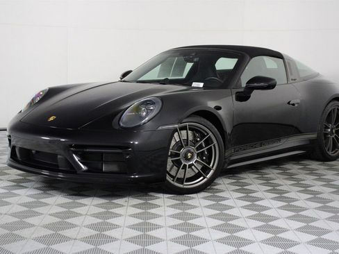 Used 2022 Porsche 911 Targa 4 GTS image 1