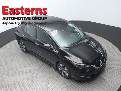 Used 2020 Nissan Leaf SV w/ SV All Weather Package image 3