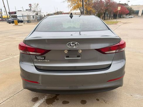 Used 2018 Hyundai Elantra Value Edition w/ Cargo Package image 27