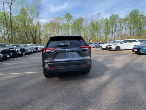 Used 2025 Toyota RAV4 LE image 8