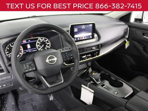 New 2026 Nissan Rogue SV FWD image 16