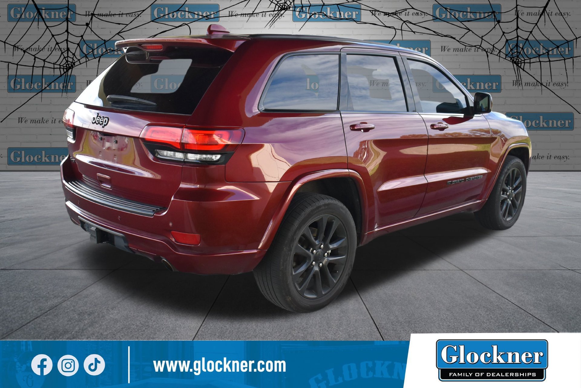 Used 2022 Jeep Grand Cherokee Laredo X AWD/4WD image 6