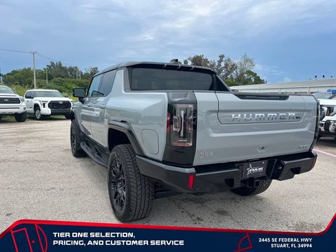 New 2026 GMC Hummer EV 4x4 Crew Cab image 7