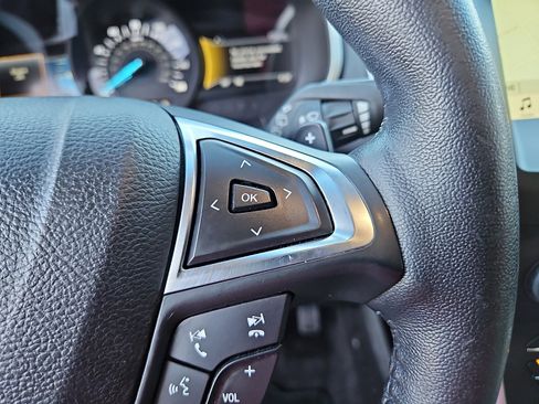 Used 2017 Ford Edge SEL w/ Equipment Group 201A image 15