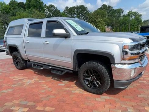 Used 2017 Chevrolet Silverado 1500 LT w/ All Star Edition AWD/4WD image 3