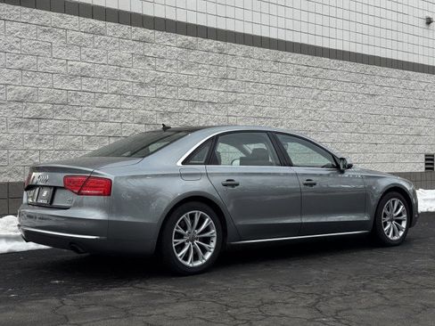 Used 2011 Audi A8 L 4.2 image 16