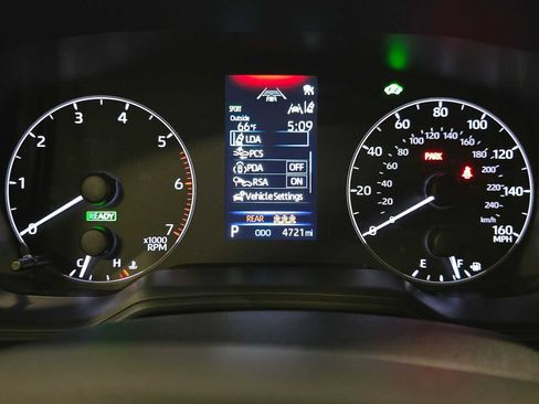Certified 2025 Toyota Corolla SE FWD image 12