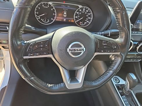 Used 2021 Nissan Sentra SV w/ Trunk Package image 22