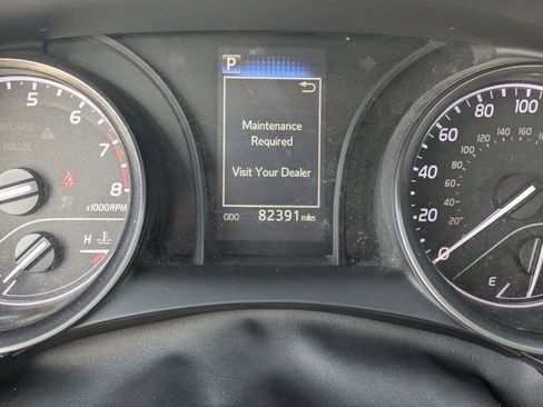 Used 2022 Toyota Camry SE image 20