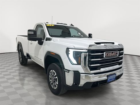 Used 2024 GMC Sierra 3500 SLE w/ SLE Convenience Package image 7