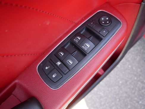 Used 2015 Dodge Charger SXT w/ AWD Plus Group image 23