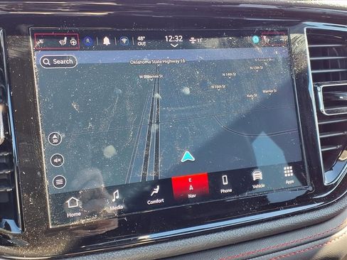 Used 2024 Dodge Durango GT image 12