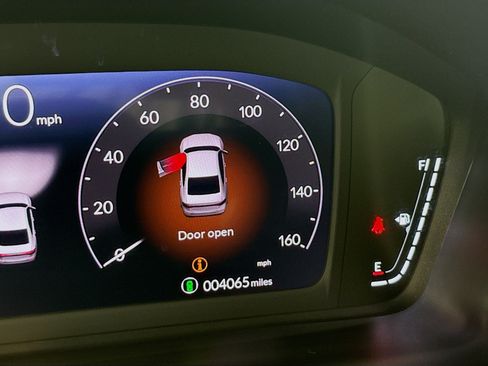 Used 2025 Honda Accord SE image 11