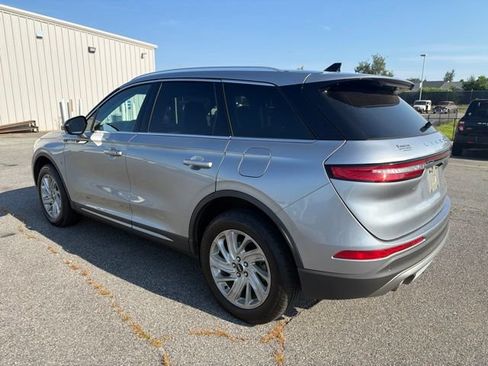 Used 2022 Lincoln Corsair FWD image 5