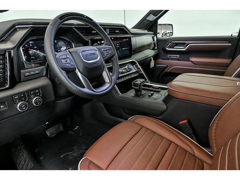 New 2026 GMC Sierra 1500 Denali Ultimate w/ LPO, Black Badging Package AWD/4WD image 9