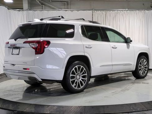 Used 2022 GMC Acadia Denali w/ Denali Ultimate Package image 8
