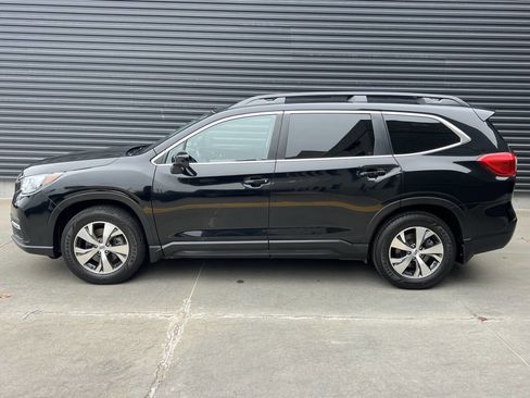 Used 2020 Subaru Ascent Premium image 9