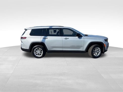 Used 2023 Jeep Grand Cherokee L Laredo w/ Luxury Tech Group I image 9