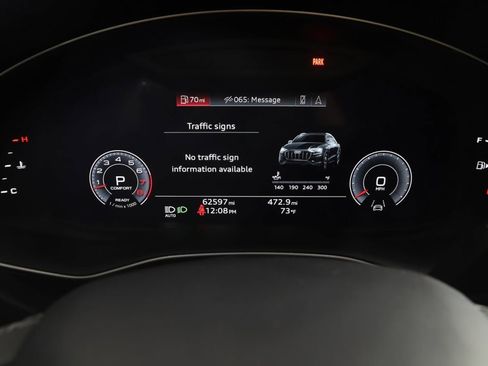 Used 2021 Audi Q8 Prestige w/ Prestige Package image 19