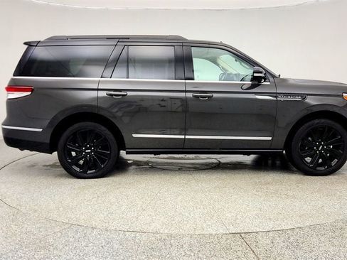 Used 2024 Lincoln Navigator Black Label AWD/4WD image 4