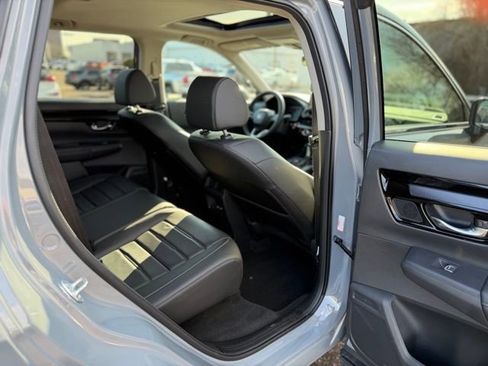 Used 2026 Honda CR-V EX-L image 17