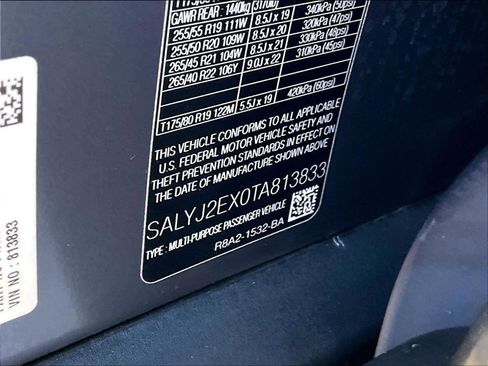 Used 2026 Land Rover Range Rover Velar S AWD/4WD image 34