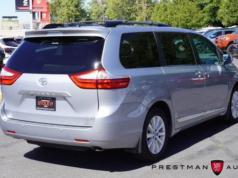 Used 2015 Toyota Sienna XLE w/ XLE Navigation Package AWD/4WD image 9