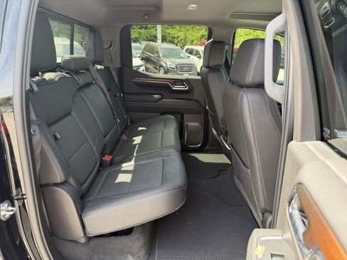 Used 2024 GMC Sierra 1500 Denali w/ Denali Reserve Package image 8