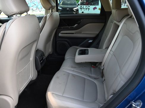 Used 2021 Lincoln Corsair AWD w/ Equipment Group 101A image 17