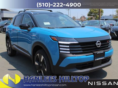 New 2025 Nissan Kicks SR image 4