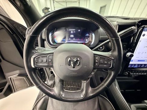 Used 2024 RAM 2500 Limited image 11